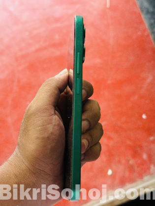আইফোন কিনবো বলে বিক্রি করা হবে